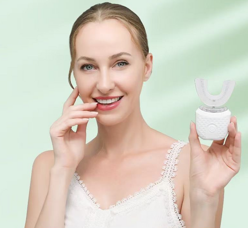 Whiten & Clean: All-in-One Teeth Care Set 🦷
