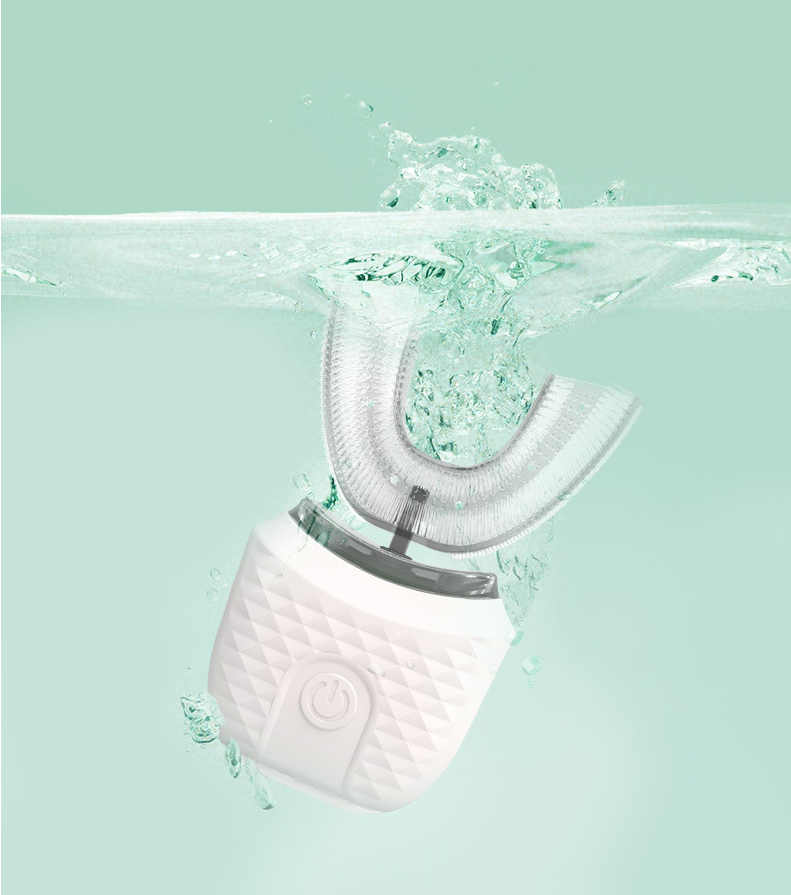 Whiten & Clean: All-in-One Teeth Care Set 🦷